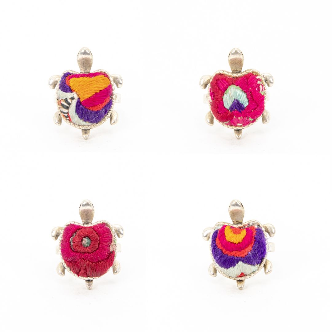 Hand Embroidered Silver Adjustable Rings - it&itself