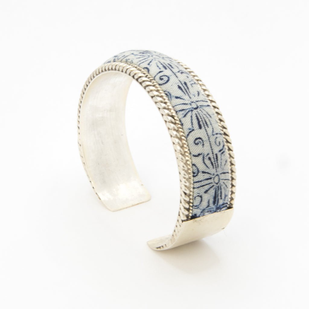 #product_nAntique Hand Drawn & Dyed Batik Fabric Silver Banglesame# - it&itself