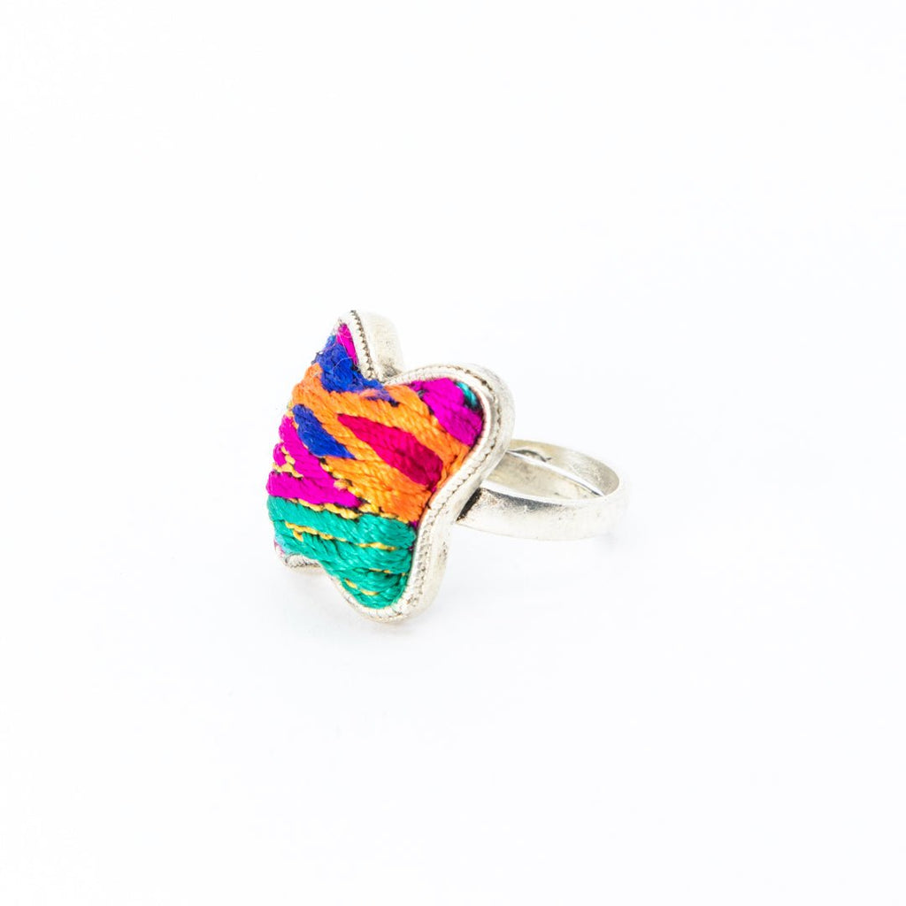 #product_nHand Embroidered Silver Adjustable Ringsame# - it&itself