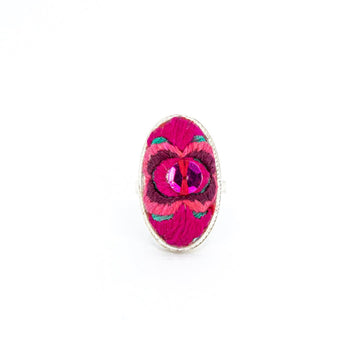 #product_nHand Embroidered Silver Adjustable Ringsame# - it&itself