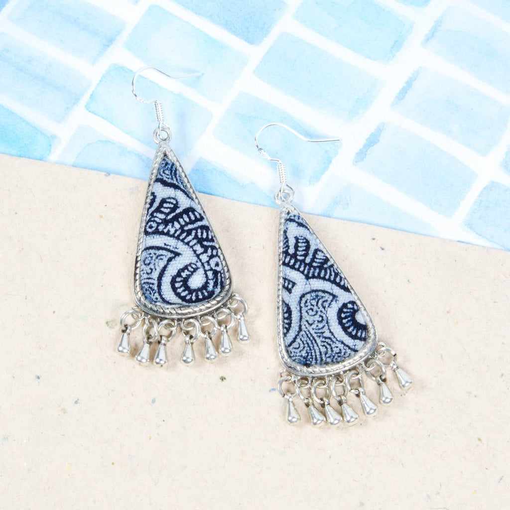 #product_nHand Dyed Batik Handmade Miao Silver Earringsame# - it&itself