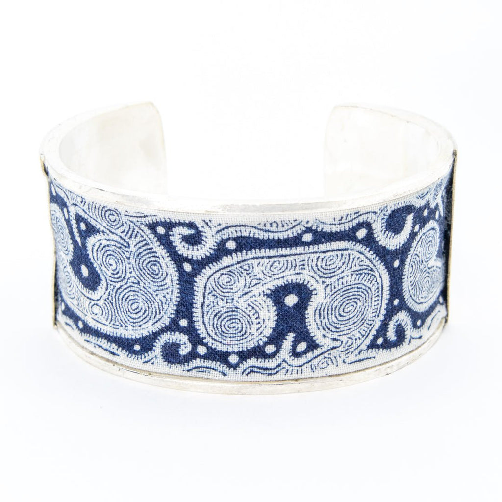 #product_nAntique Hand Drawn & Dyed Batik Fabric Silver Banglesame# - it&itself