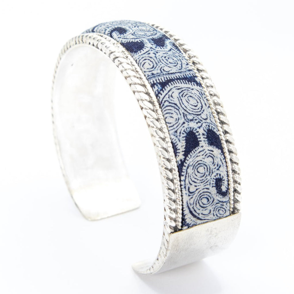 #product_nAntique Hand Drawn & Dyed Batik Fabric Silver Banglesame# - it&itself