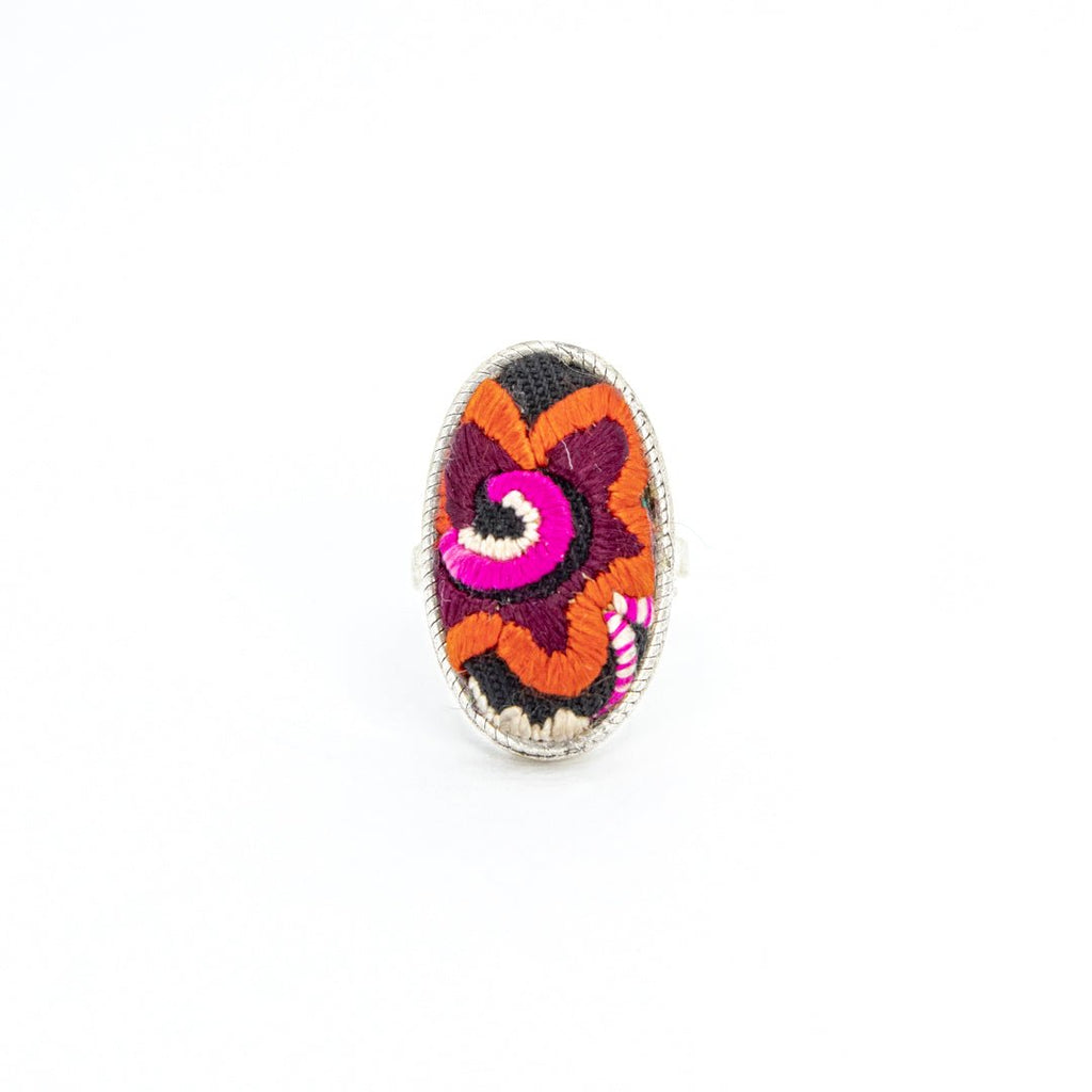#product_nHand Embroidered Silver Adjustable Ringsame# - it&itself