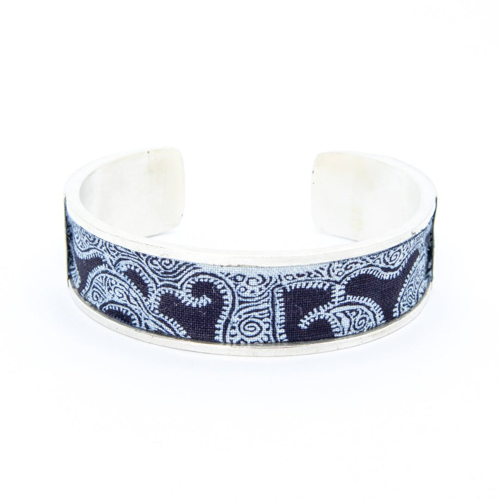 #product_nAntique Hand Drawn & Dyed Batik Fabric Silver Banglesame# - it&itself