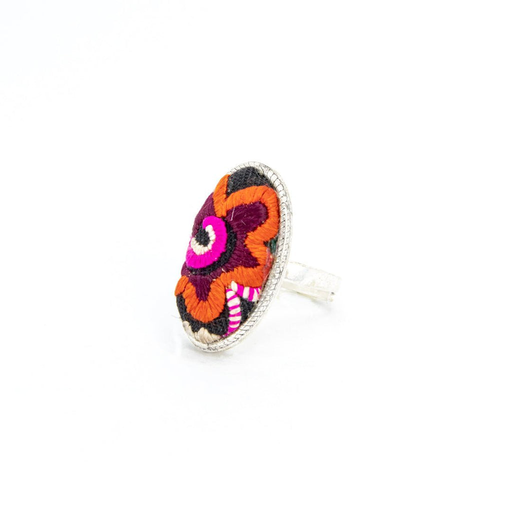 #product_nHand Embroidered Silver Adjustable Ringsame# - it&itself
