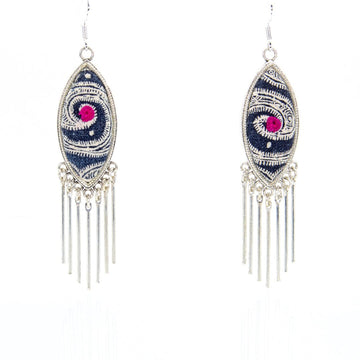 #product_nClassic Hand Dyed Batik Handmade Miao Silver Earringsame# - it&itself