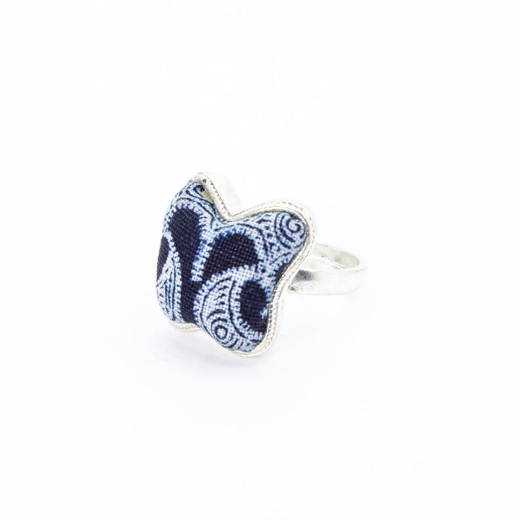 #product_nHand Dyed Batik Fabric Adjustable Ringsame# - it&itself