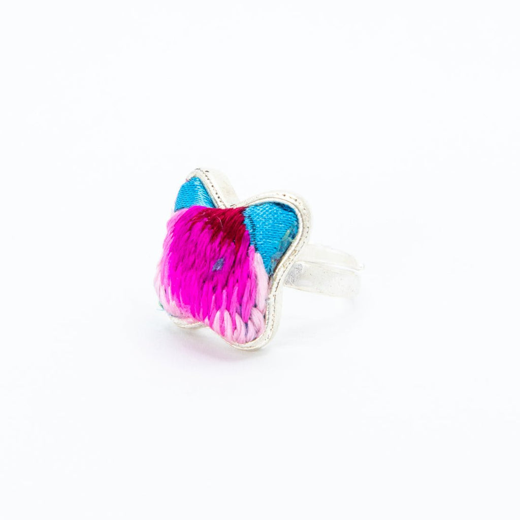 #product_nHand Embroidered Silver Adjustable Ringsame# - it&itself