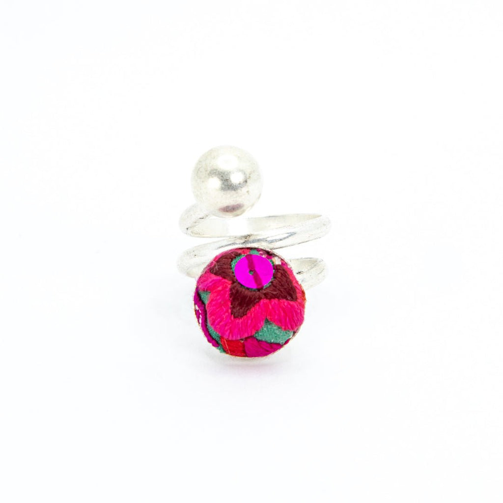 #product_nHand Embroidered Silver Adjustable Ringsame# - it&itself