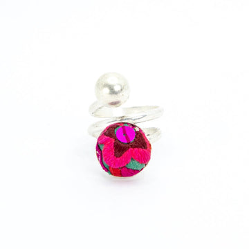 #product_nHand Embroidered Silver Adjustable Ringsame# - it&itself
