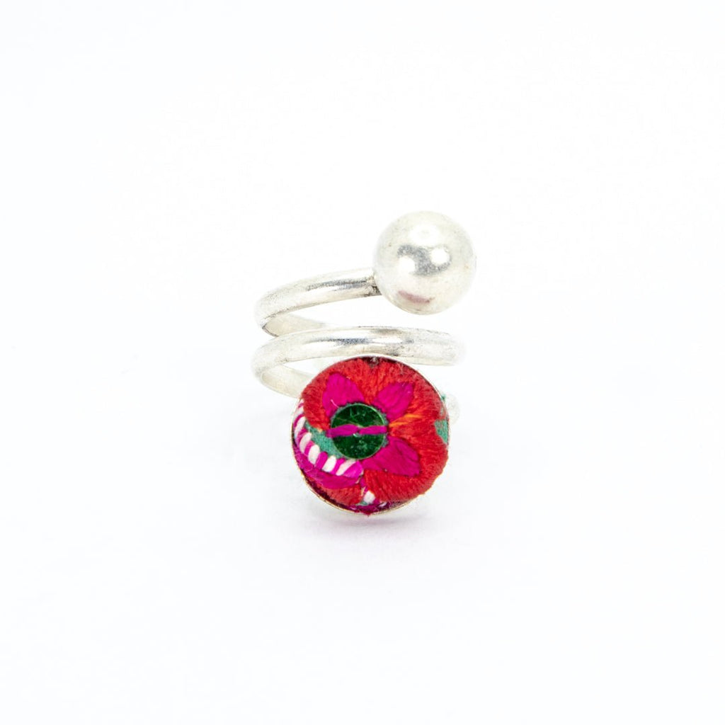 #product_nHand Embroidered Silver Adjustable Ringsame# - it&itself
