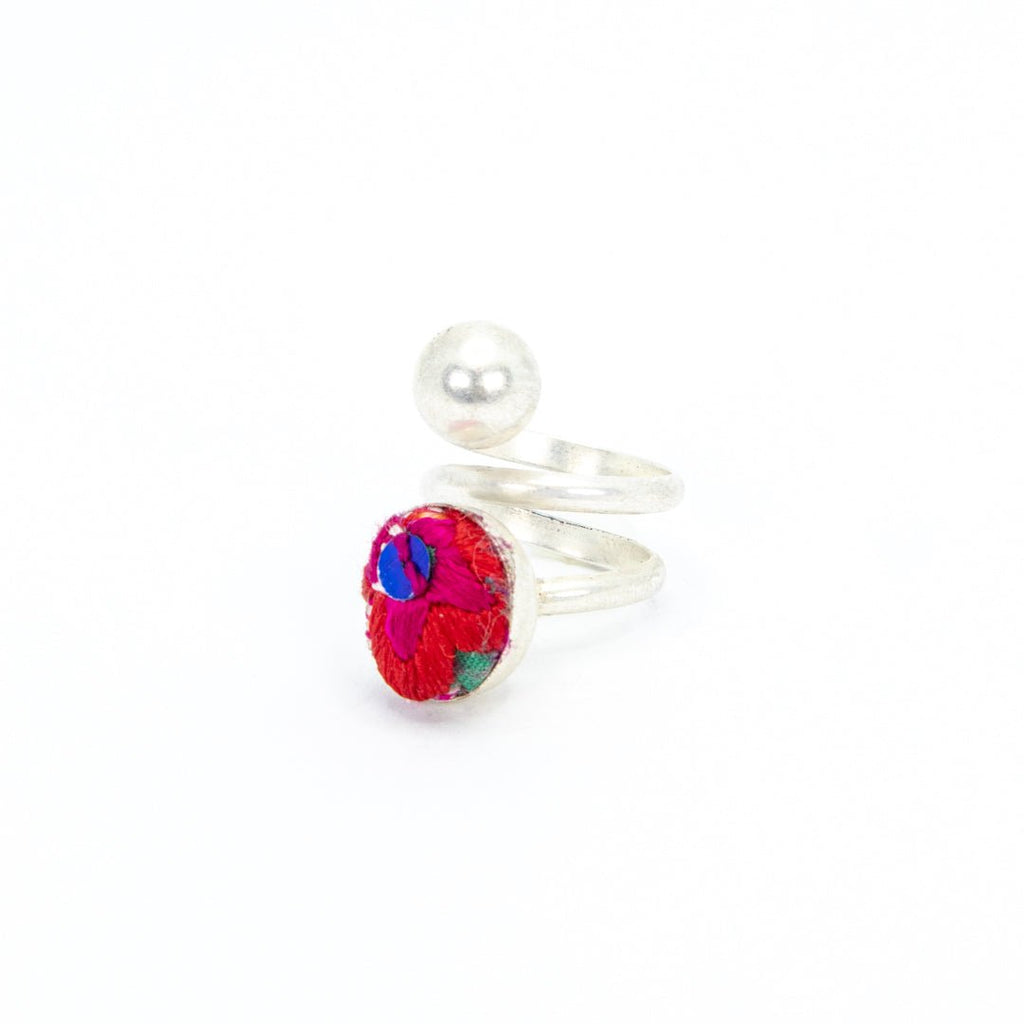 #product_nHand Embroidered Silver Adjustable Ringsame# - it&itself