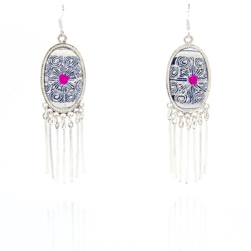 #product_nClassic Hand Dyed Batik Handmade Miao Silver Earringsame# - it&itself