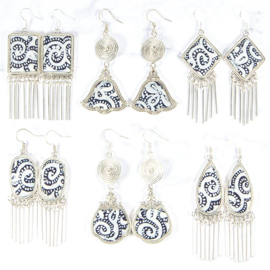 #product_nClassic Hand Dyed Batik Handmade Miao Silver Earringsame# - it&itself