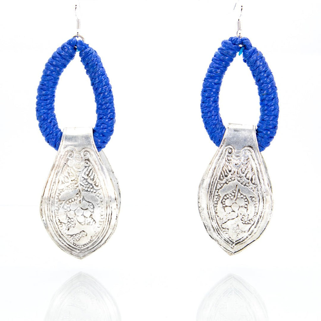 #product_nEthnic Handmade Carved Tribal Miao Silver Earringsame# - it&itself