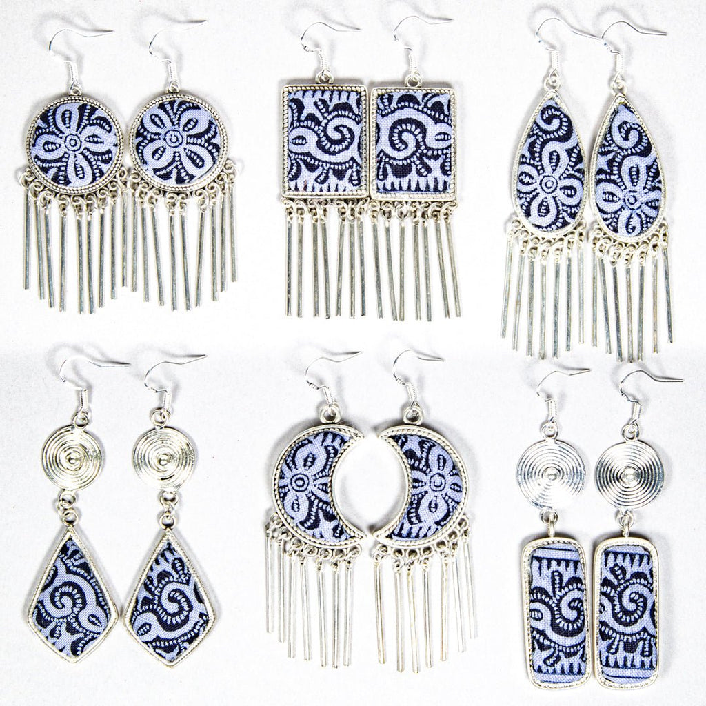 #product_nClassic Hand Dyed Batik Handmade Miao Silver Earringsame# - it&itself