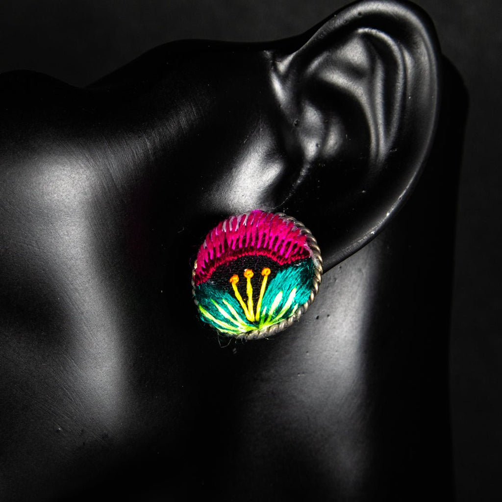 #product_nTraditional Embroidered Hmong Silver Stud Earringsame# - it&itself