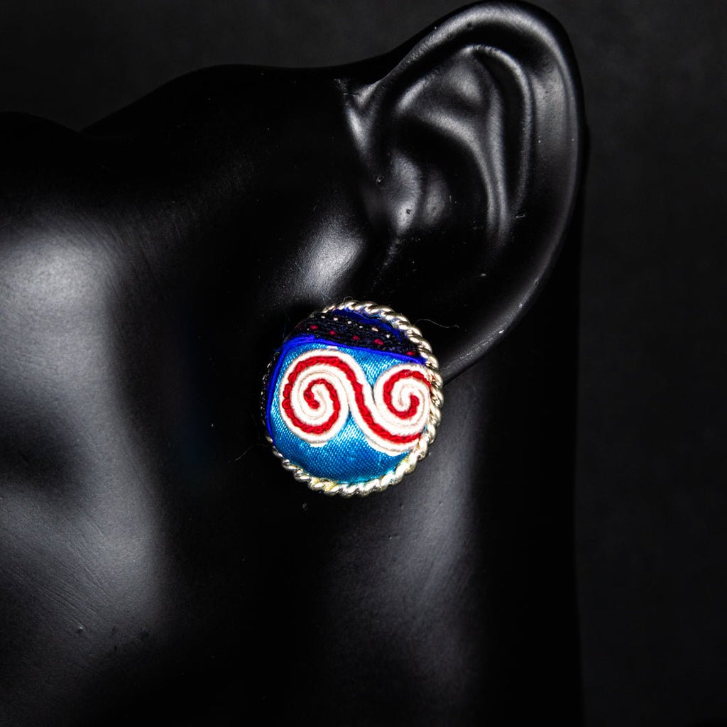 #product_nTraditional Embroidered Hmong Silver Stud Earringsame# - it&itself