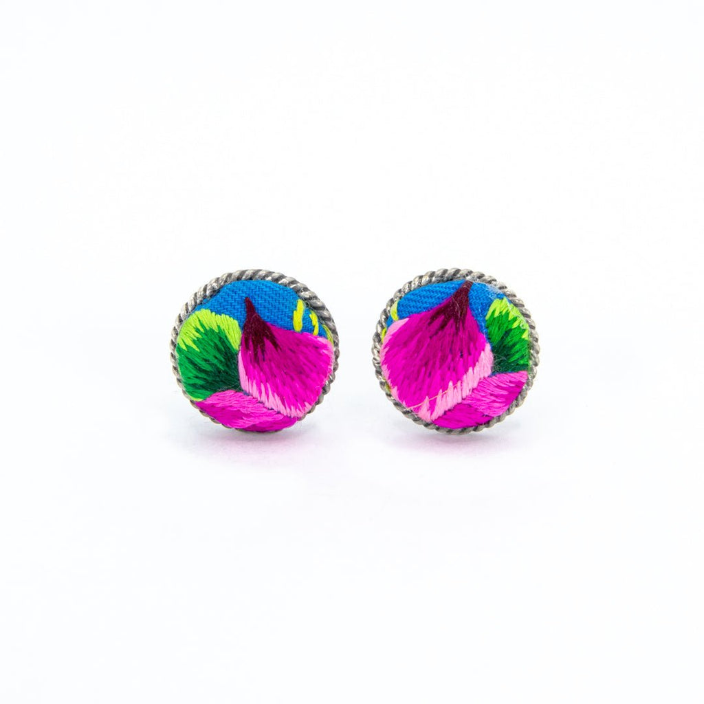 #product_nTraditional Embroidered Hmong Silver Stud Earringsame# - it&itself