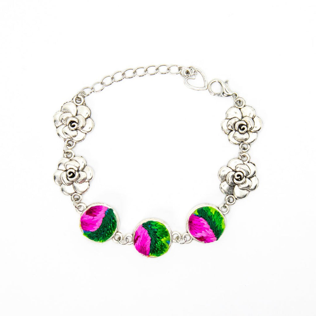 #product_nTraditional Hand Embroidered Miao Silver Braceletame# - it&itself