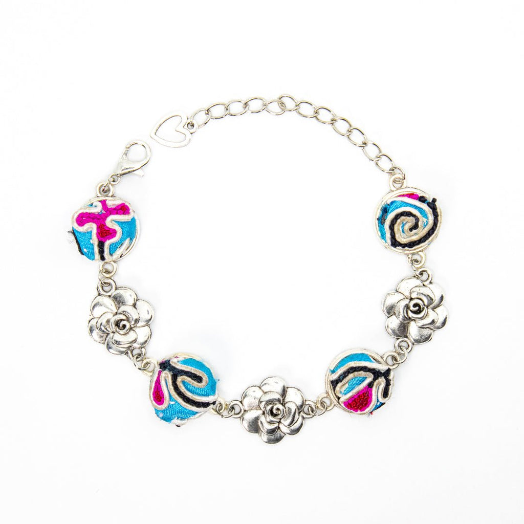 #product_nTraditional Hand Embroidered Miao Silver Braceletame# - it&itself