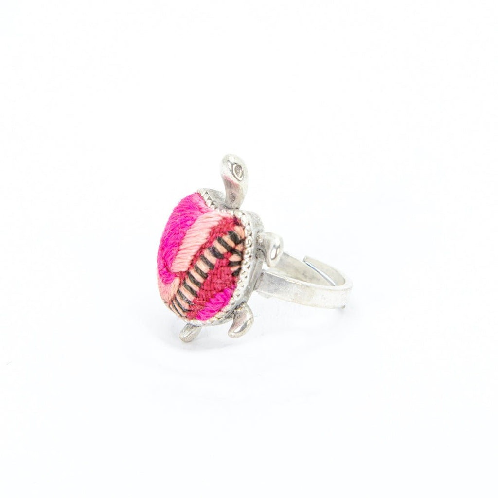 #product_nHand Embroidered Silver Adjustable Ringsame# - it&itself