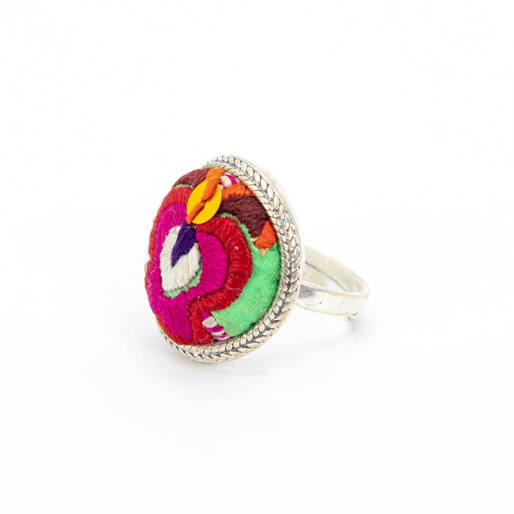 #product_nHand Embroidered Silver Adjustable Ringsame# - it&itself
