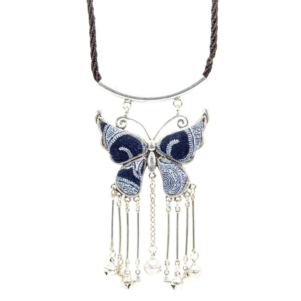 #product_nHand Drawn & Dyed Batik Wax Fabric Silver Necklaceame# - it&itself