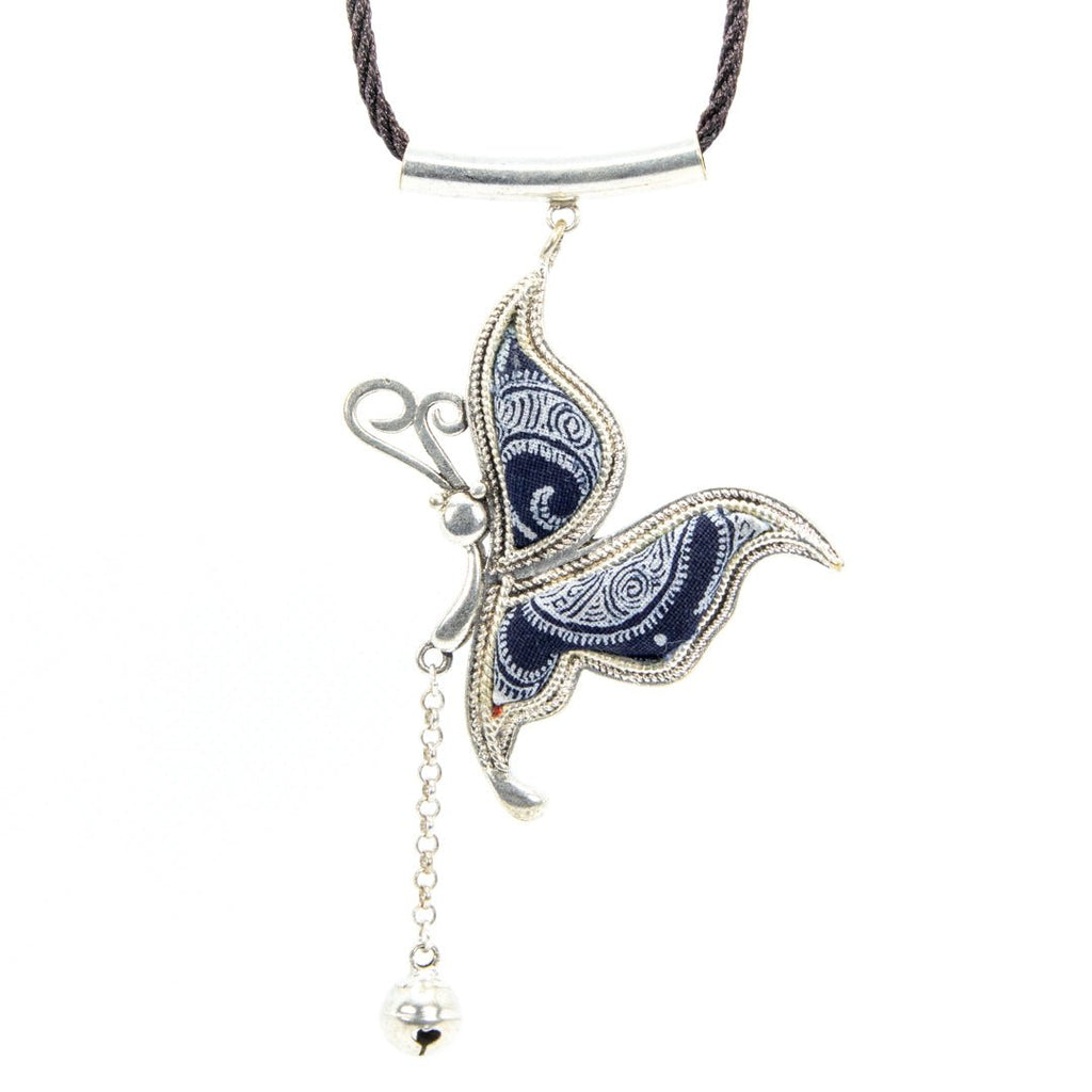 #product_nHand Drawn & Dyed Batik Wax Fabric Silver Necklaceame# - it&itself