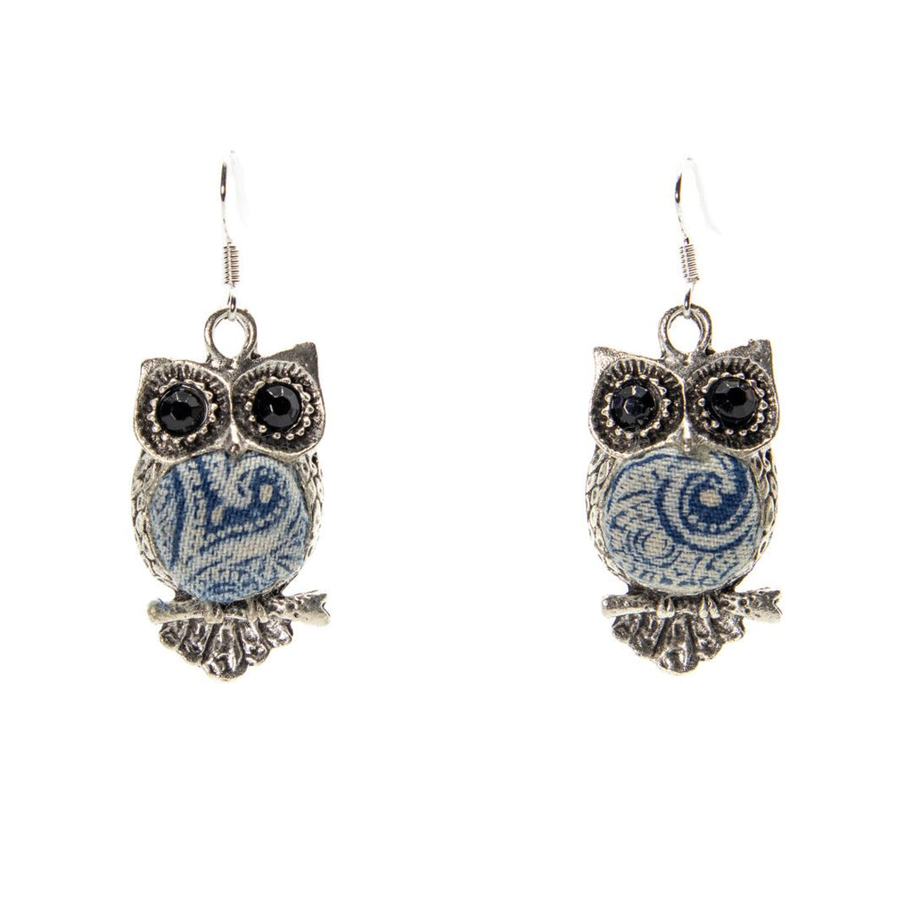 #product_nOwl Shape Handmade Batik Miao Silver Earringsame# - it&itself