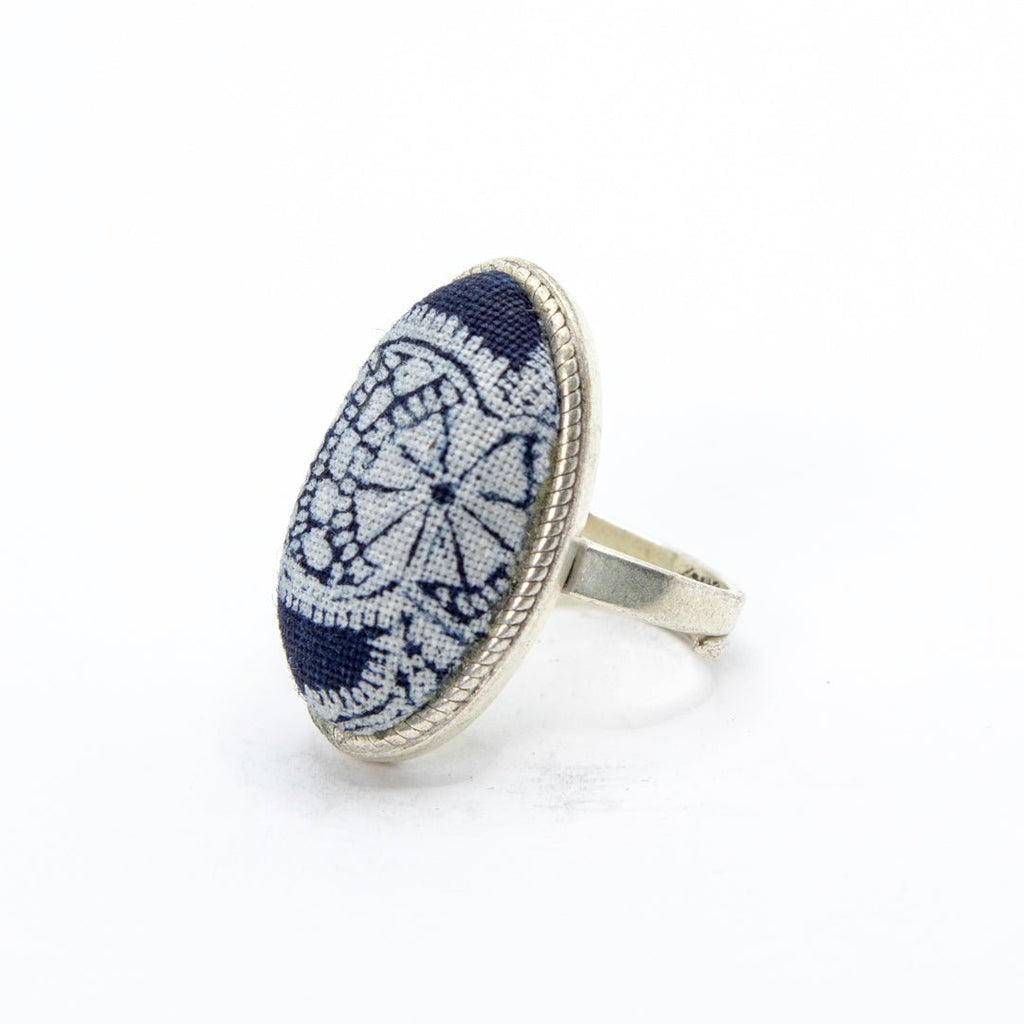 #product_nHand Dyed Batik Fabric Adjustable Ringsame# - it&itself