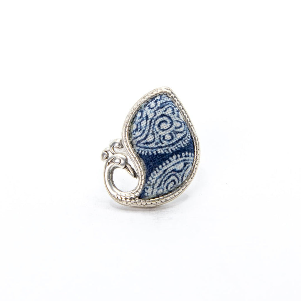 #product_nHand Dyed Batik Fabric Adjustable Ringsame# - it&itself