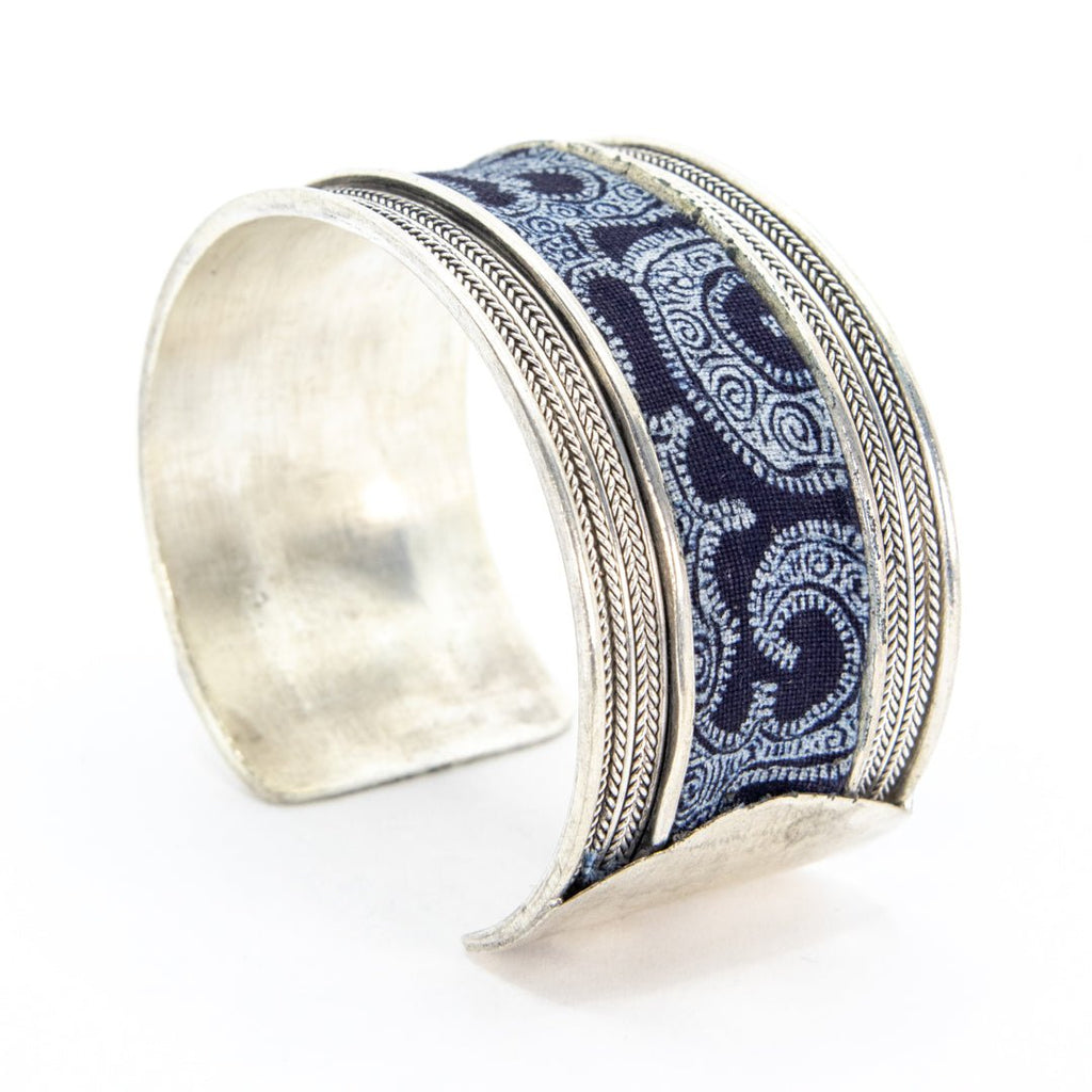 #product_nAntique Hand Drawn & Dyed Batik Fabric Silver Banglesame# - it&itself