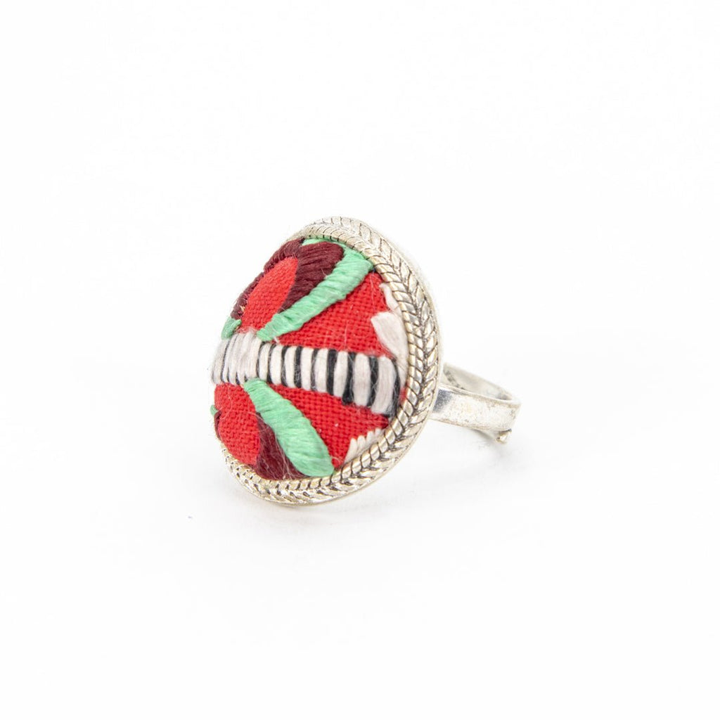 #product_nHand Embroidered Silver Adjustable Ringsame# - it&itself