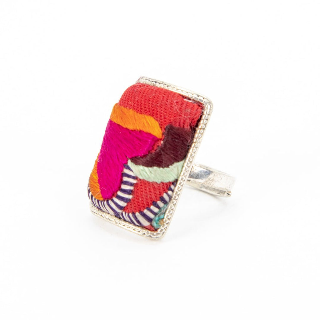 #product_nHand Embroidered Silver Adjustable Ringsame# - it&itself