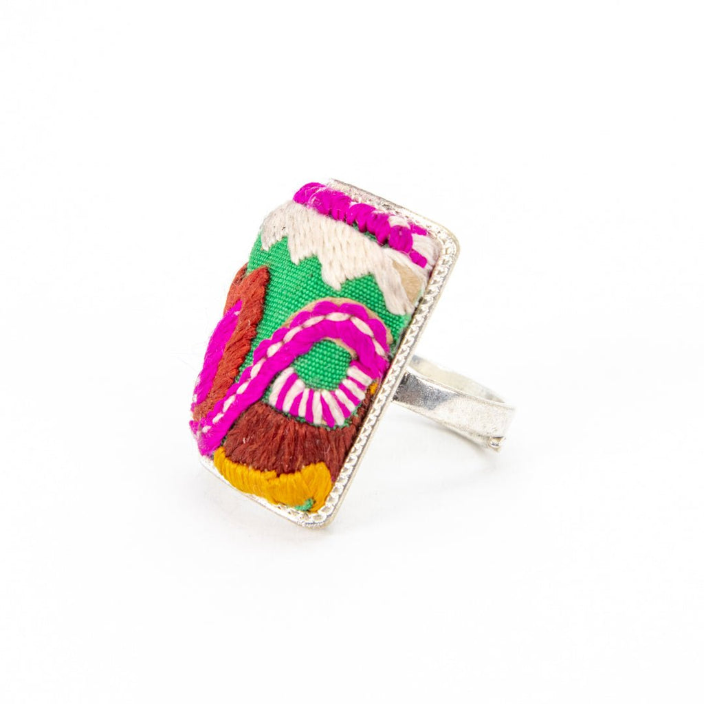 #product_nHand Embroidered Silver Adjustable Ringsame# - it&itself