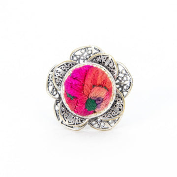 #product_nHand Embroidered Silver Adjustable Ringsame# - it&itself