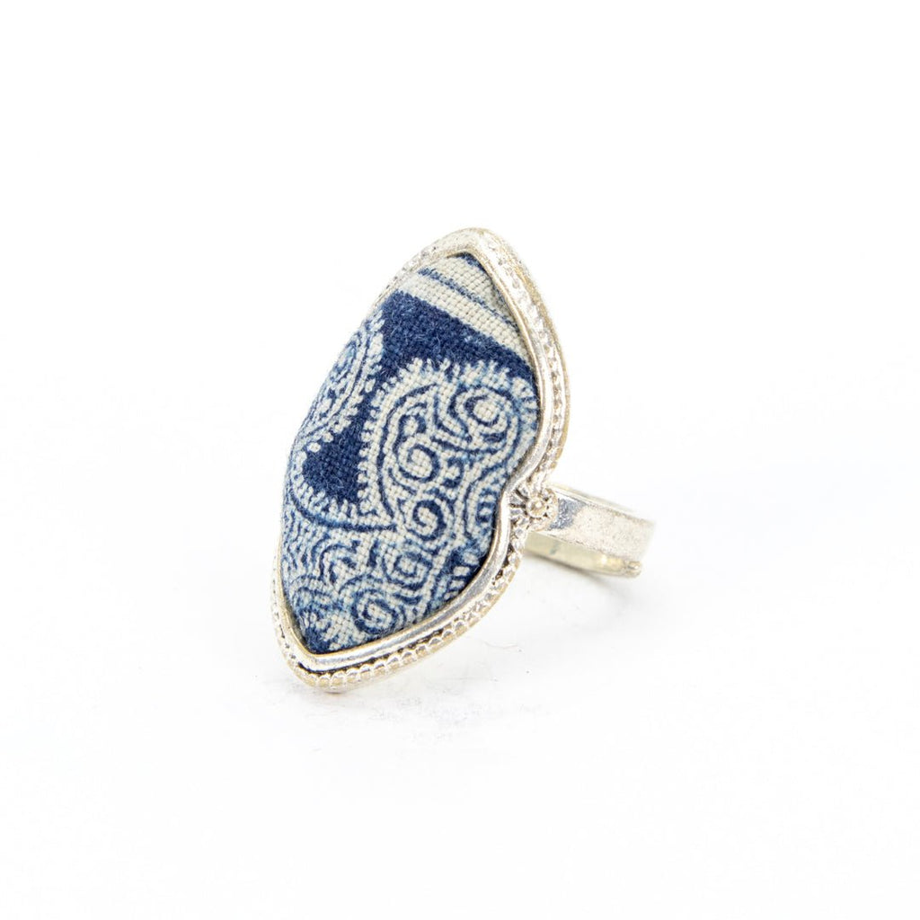 #product_nHand Dyed Batik Fabric Adjustable Ringsame# - it&itself