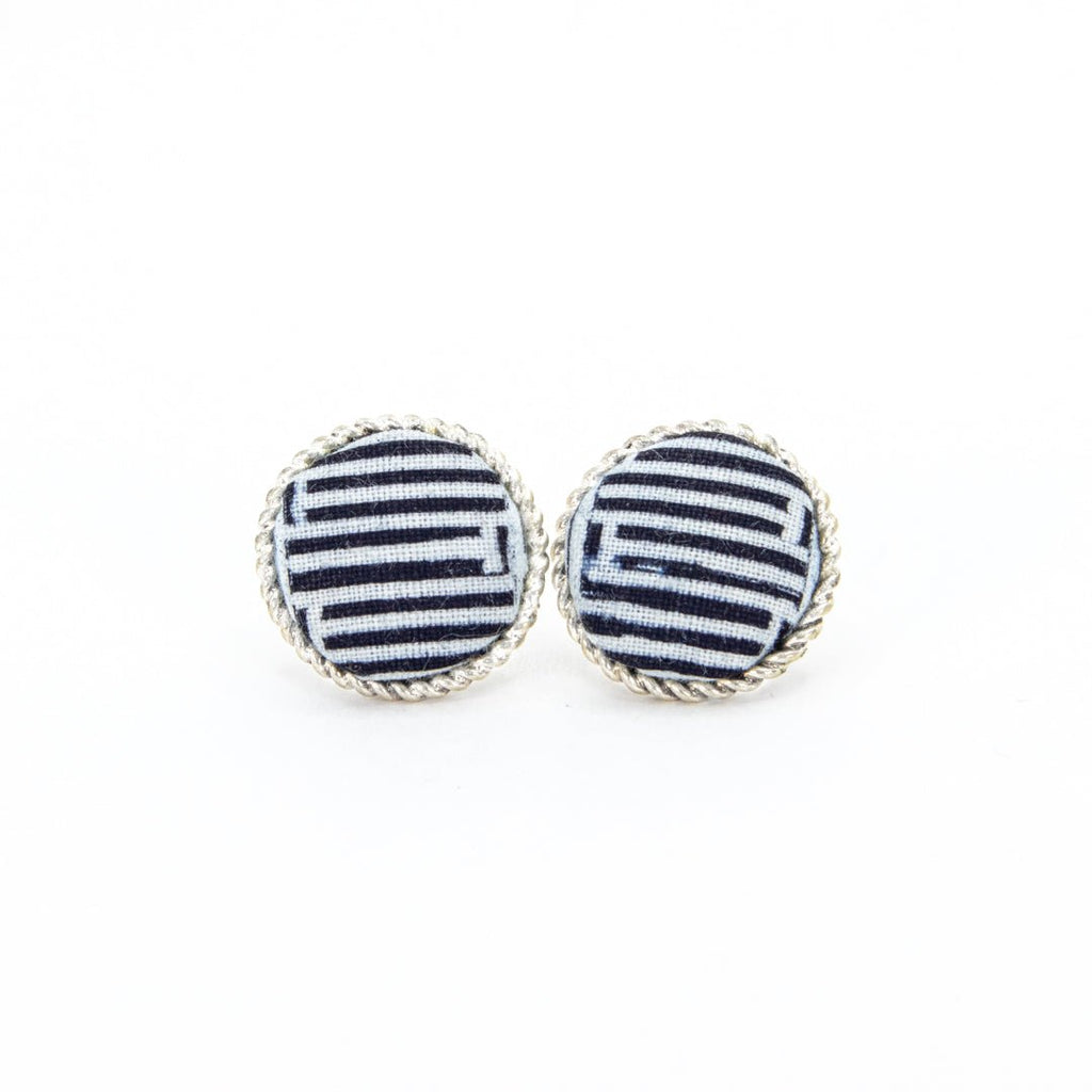 #product_nHandmade Batik Miao Silver Stud Earringsame# - it&itself