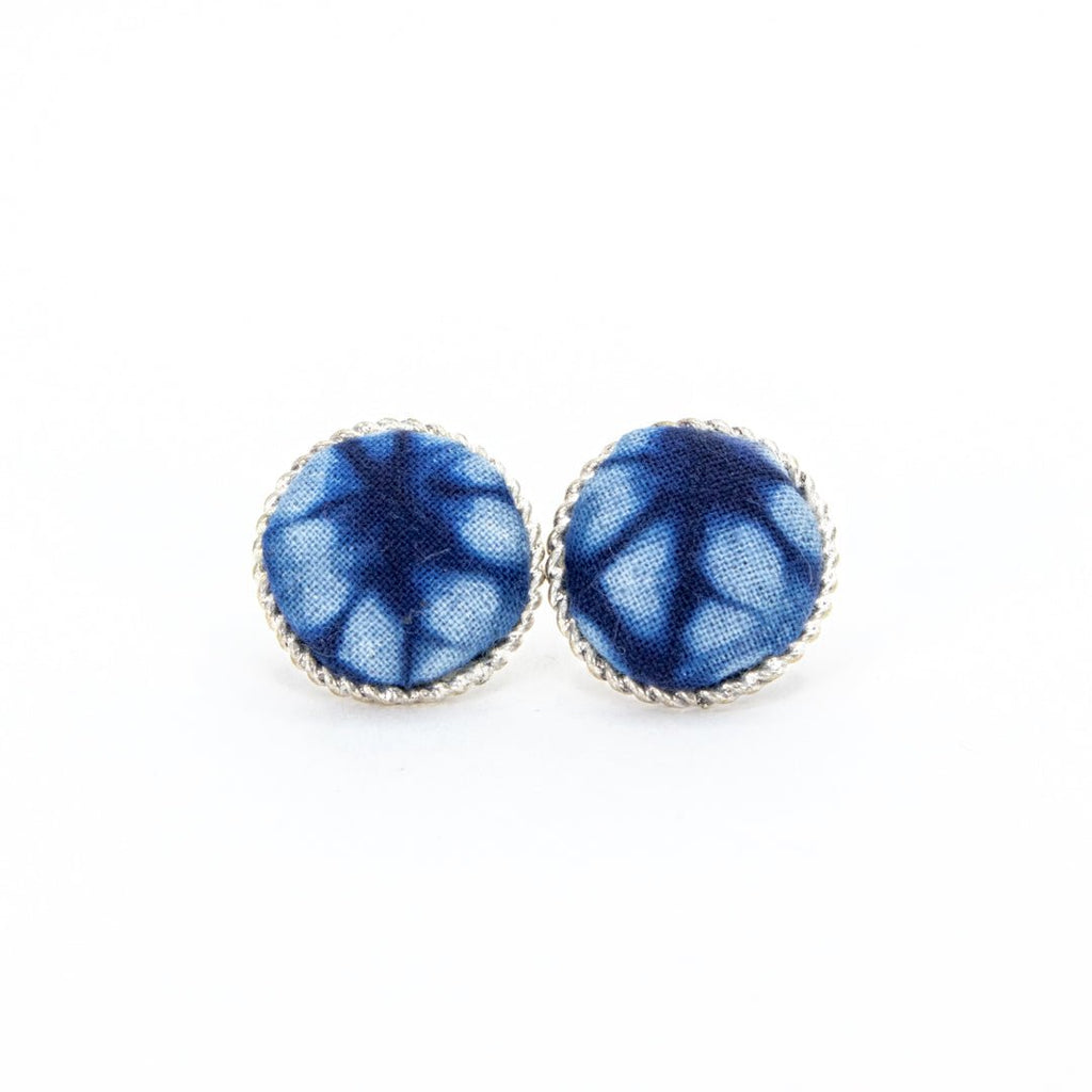 #product_nHandmade Batik Miao Silver Stud Earringsame# - it&itself