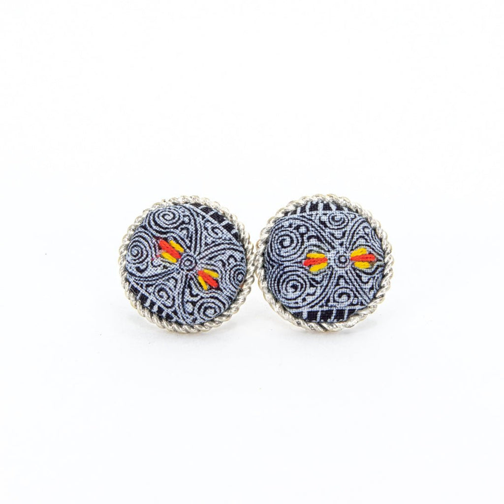 #product_nHandmade Batik Miao Silver Stud Earringsame# - it&itself