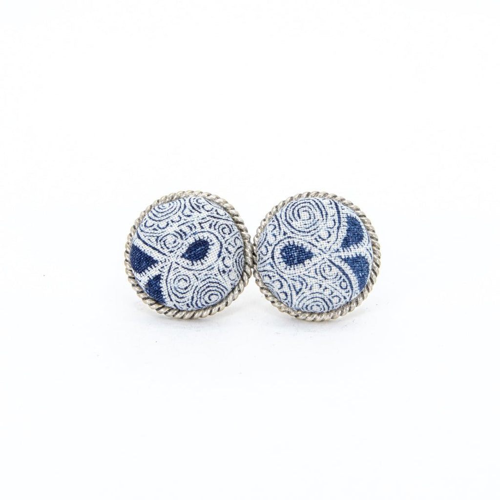 #product_nHandmade Batik Miao Silver Stud Earringsame# - it&itself